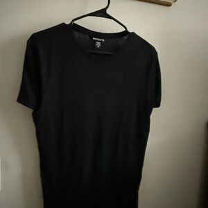 Athleta Classic Black Short Sleeve Tee